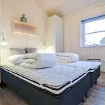 Six-bedroom In Tatil Evi Ebeltoft