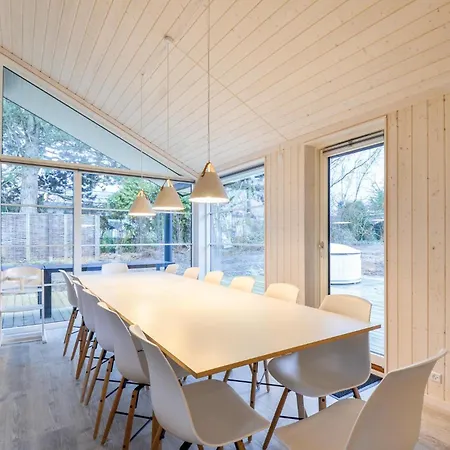 Feriehus Six-bedroom In Ebeltoft